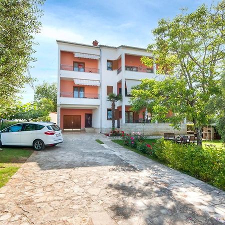 Apartments Adria Rovinj Exterior photo
