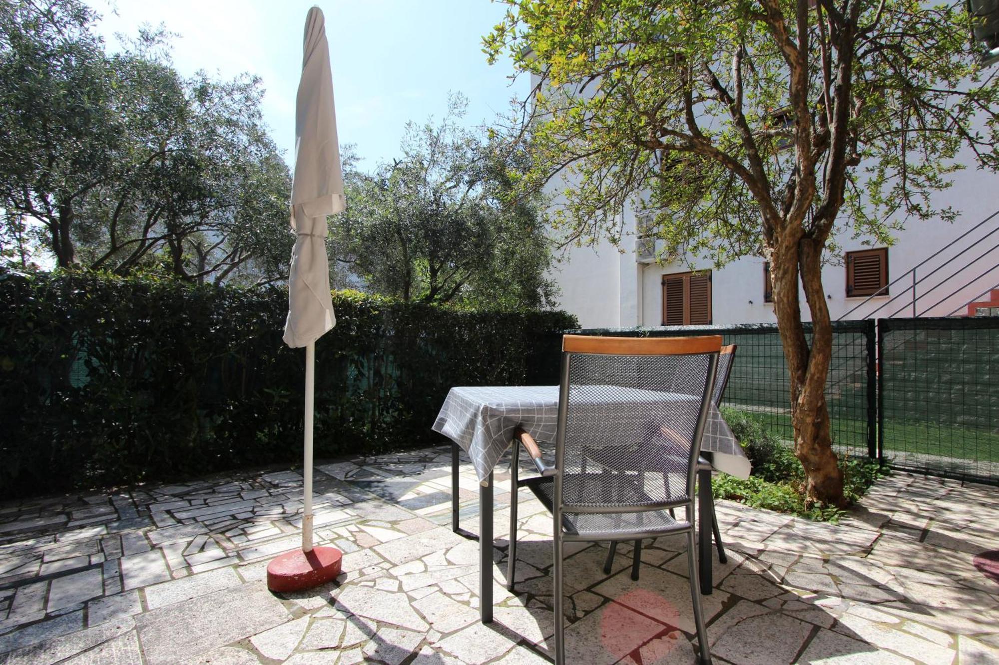 Apartments Adria Rovinj Exterior photo